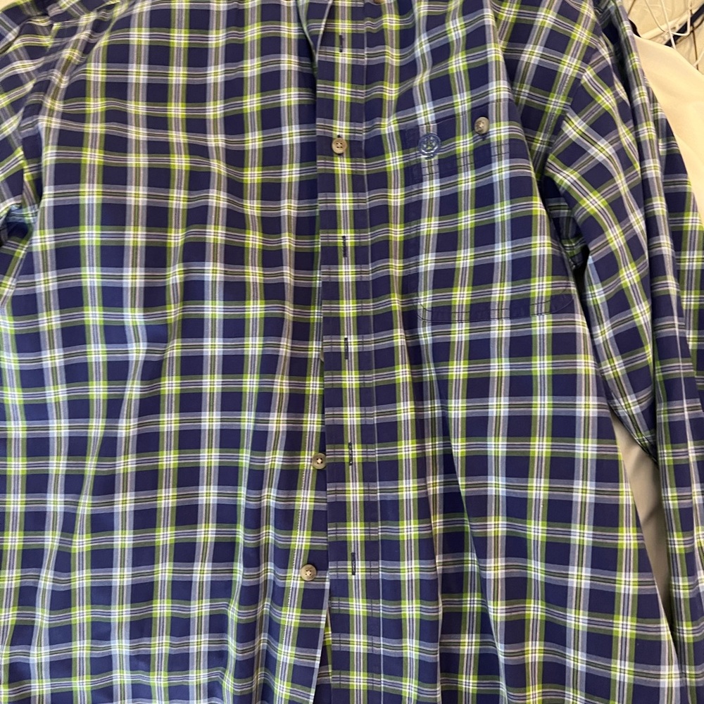 George strait shirts, great condition